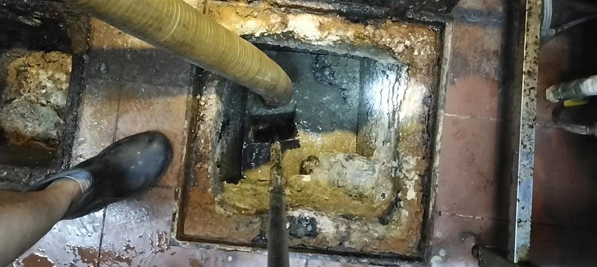 松北污水池清理一般都有毒气，怎么预防中毒呢？